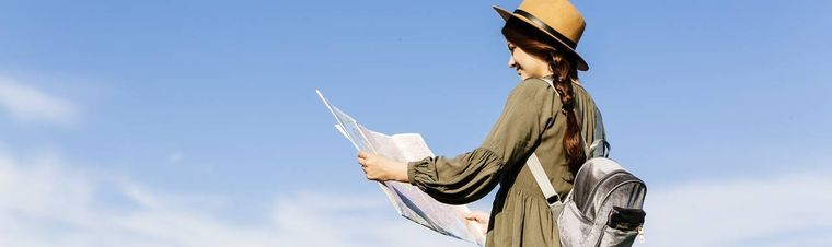 Travel Hacks to Save Money: How to Live for Free in a Good Home